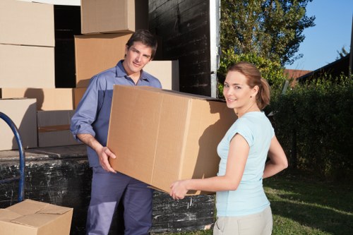 Convenient self storage in Woolwich for short-term and long-term use